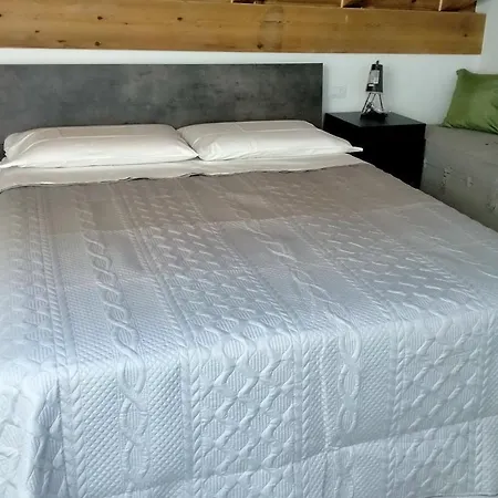 Cozy Maison Cascina Amelie אבאדיה לריאנה